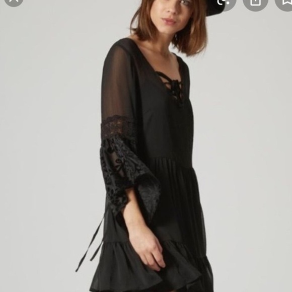 Band Of Gypsies Boho Bell Sleeve Ruffled Dress - Picture 12 of 12